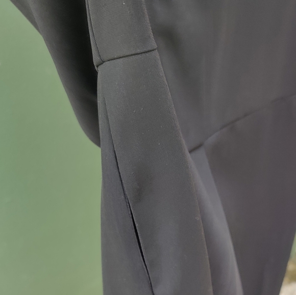 BCBG MAX AZRIA RUNWAY BLACK DRESS NWT - SZ 4 - Picture 11 of 11